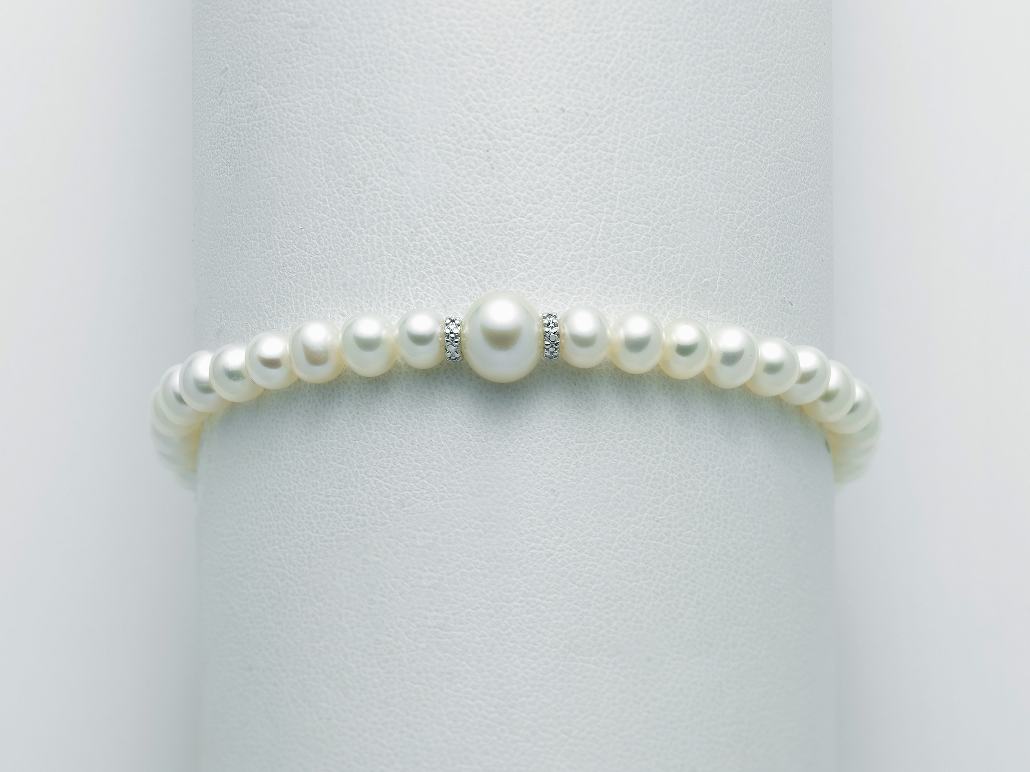 Bracciale Miluna perle, oro bianco e diamanti - Piano Gioielli